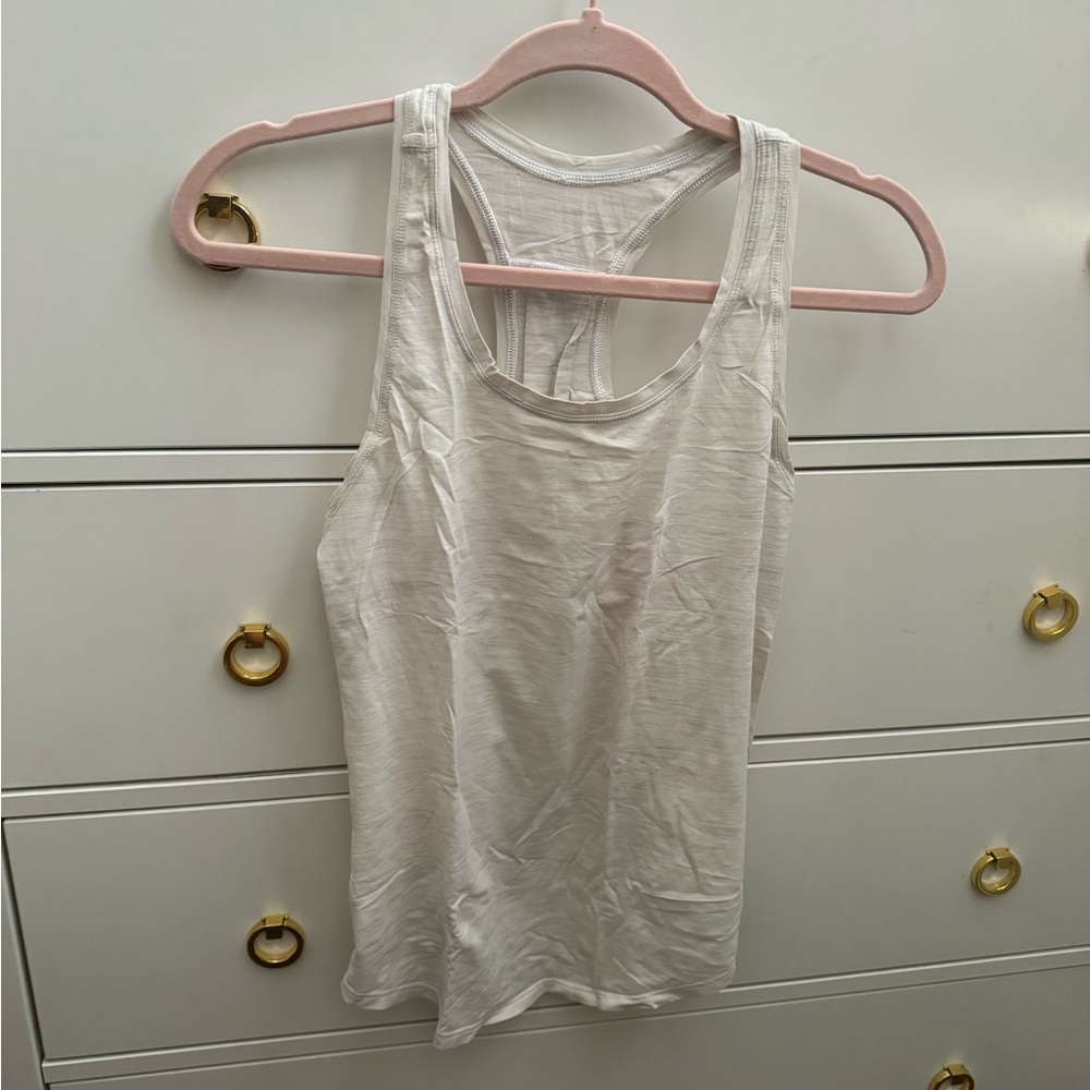 Lululemon top
